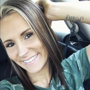 Meet your Posher, Justine